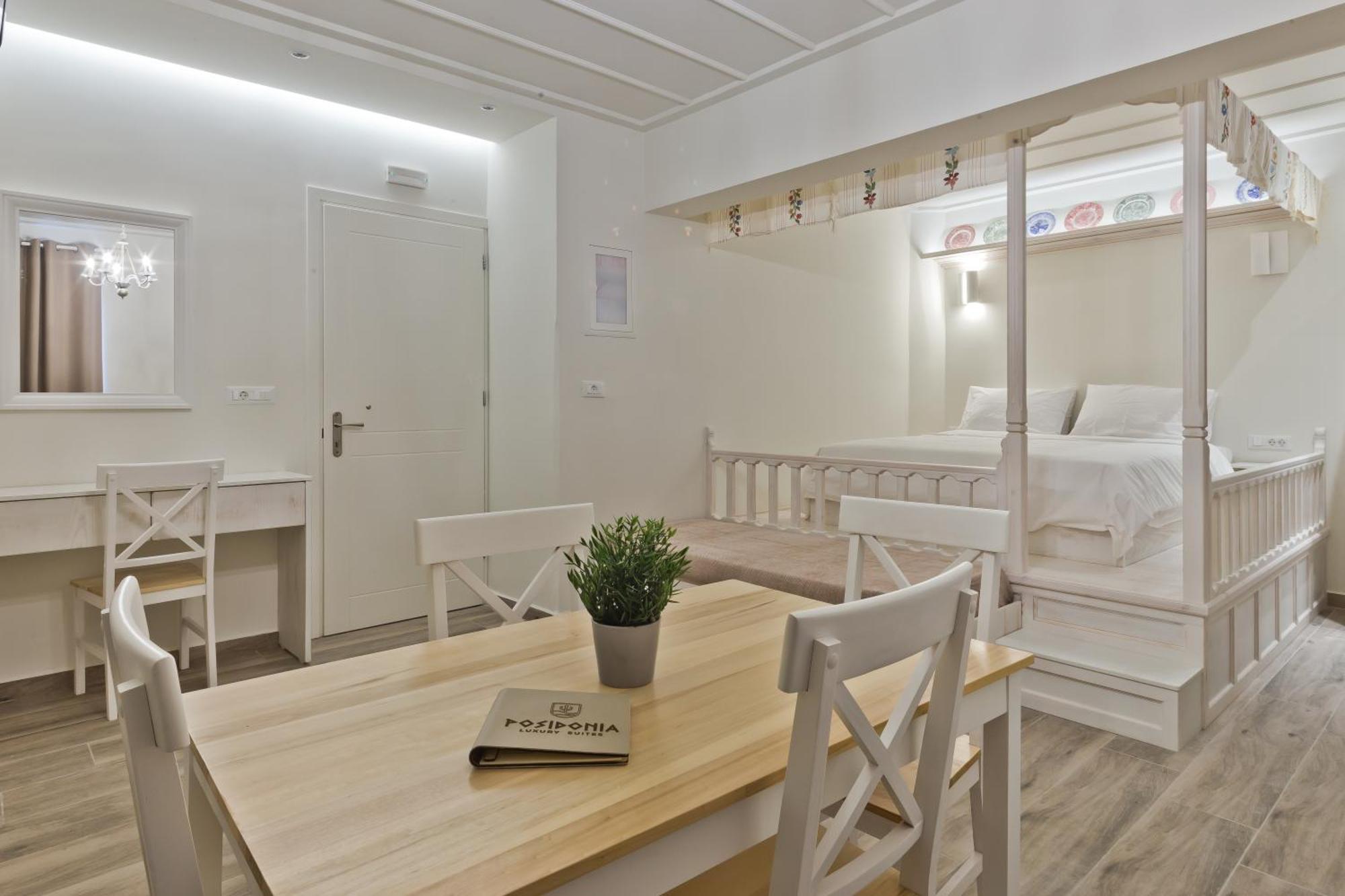 Posidonia Luxury Suites 카르파토스 외부 사진