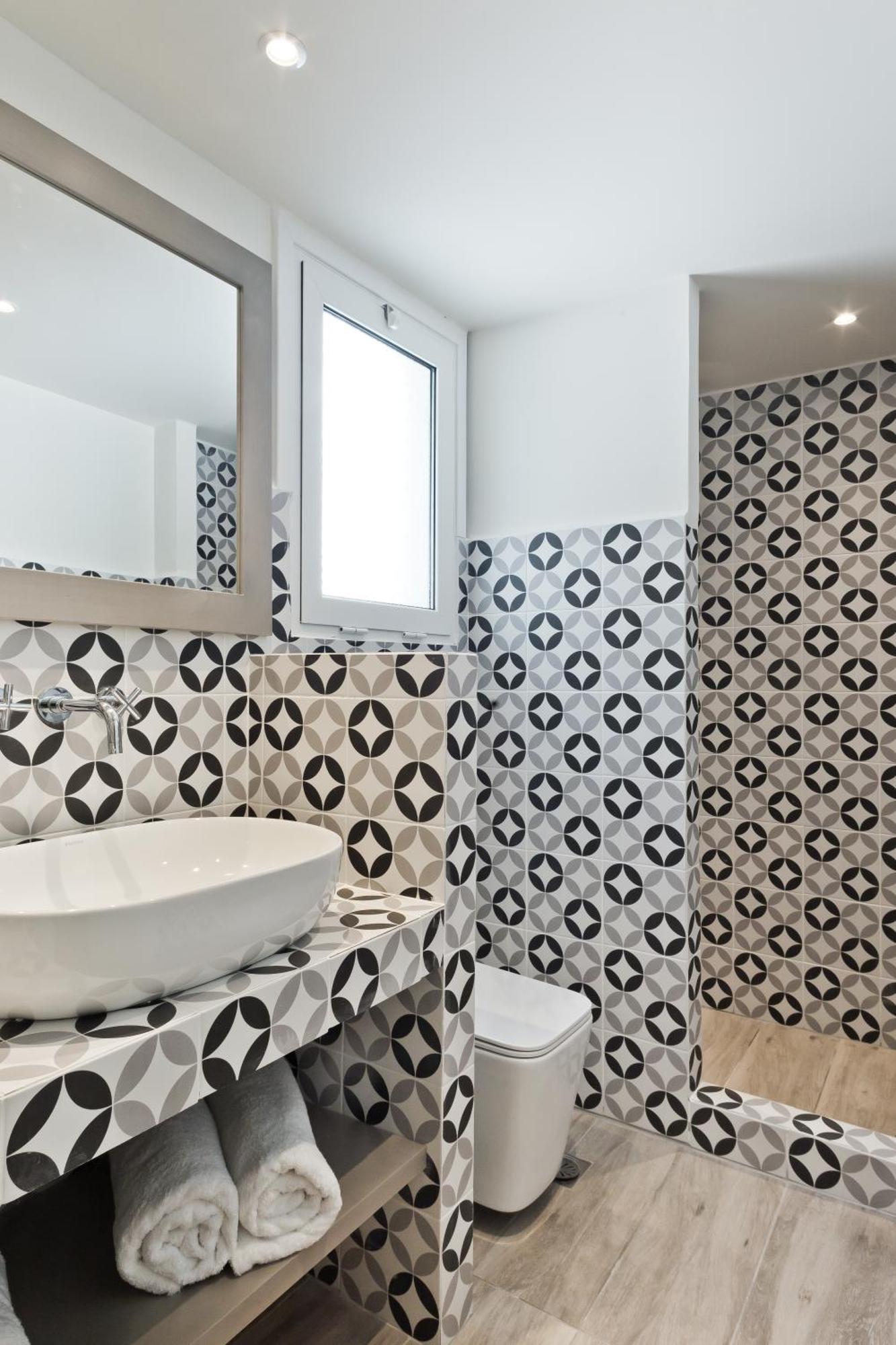 Posidonia Luxury Suites 카르파토스 외부 사진